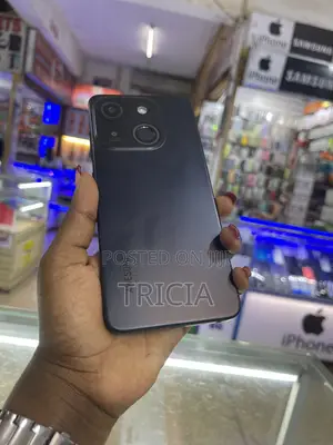 Itel A06 32 GB Black