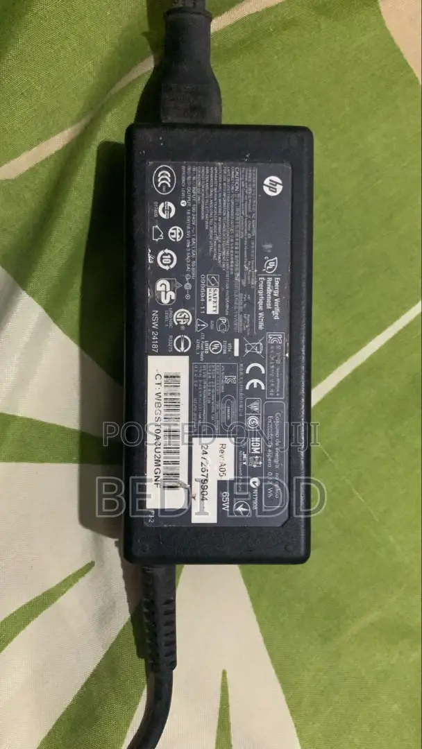 65W HP Smart AC Power Adapter