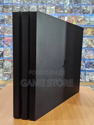 PS4 Pro Plug Play Set: Complete Console Package