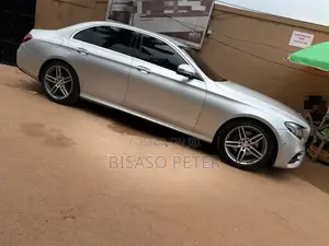 Mercedes-Benz E200 2018 Silver