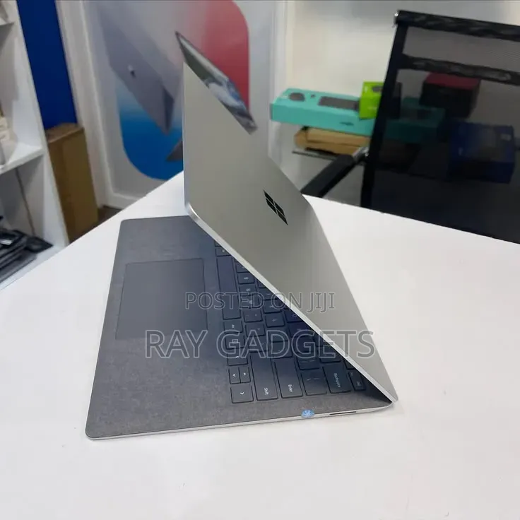 New Laptop Microsoft Surface Pro 4 16GB Intel Core i7 SSD 512GB