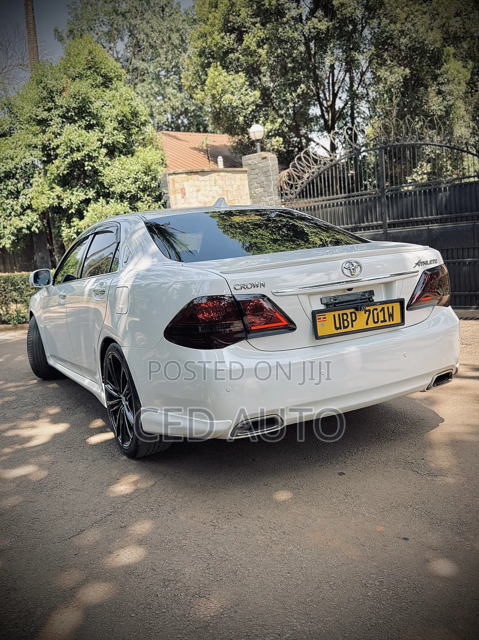 Toyota Crown 2013 White