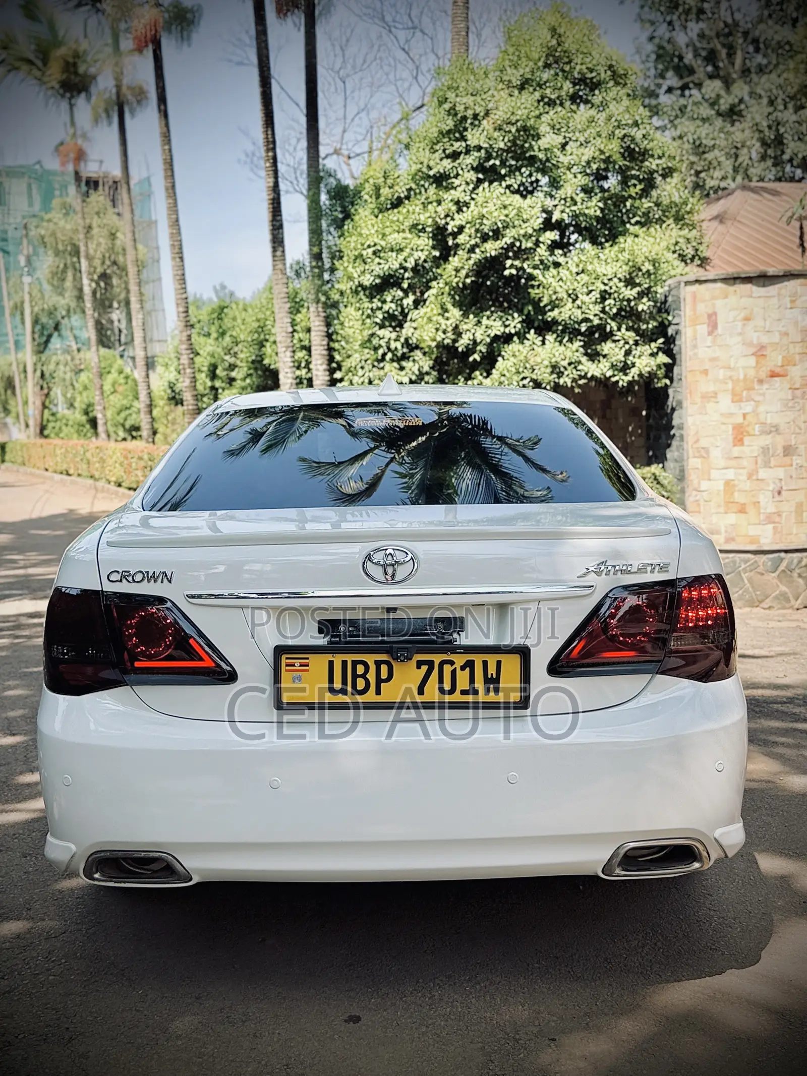Toyota Crown 2013 White