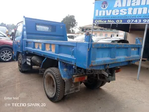 Canter 4 D 33 Engine