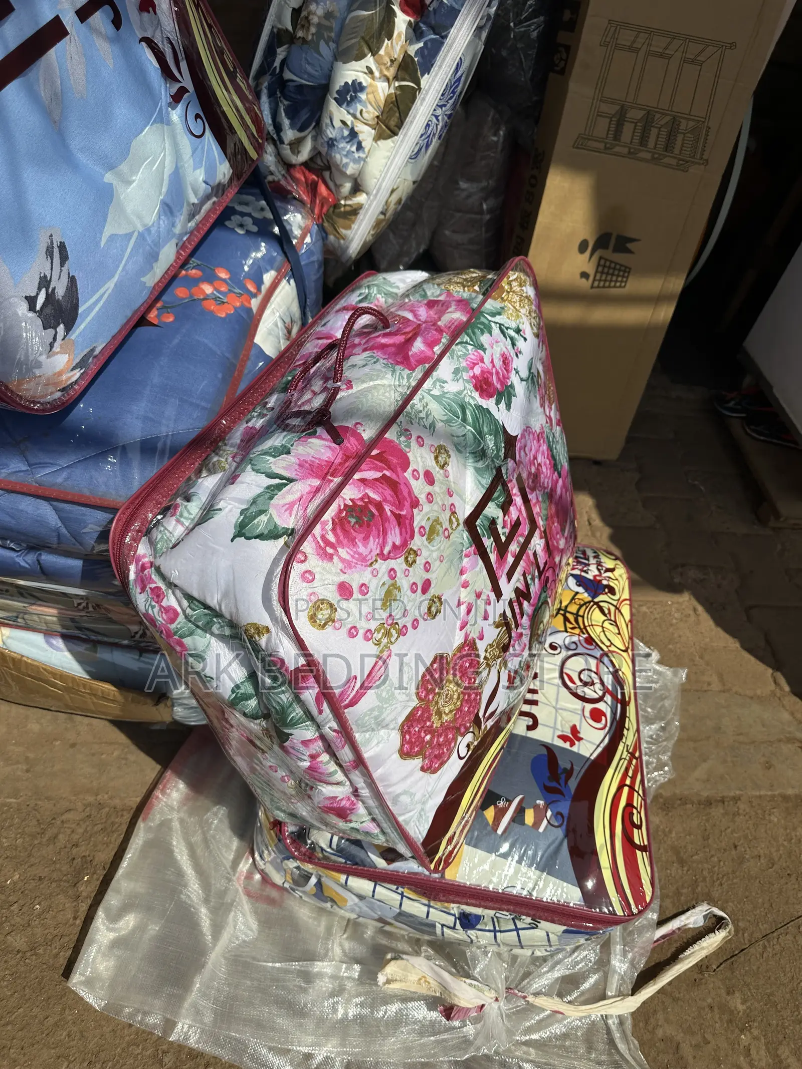 Midnite Blossom 4 PC Duvet