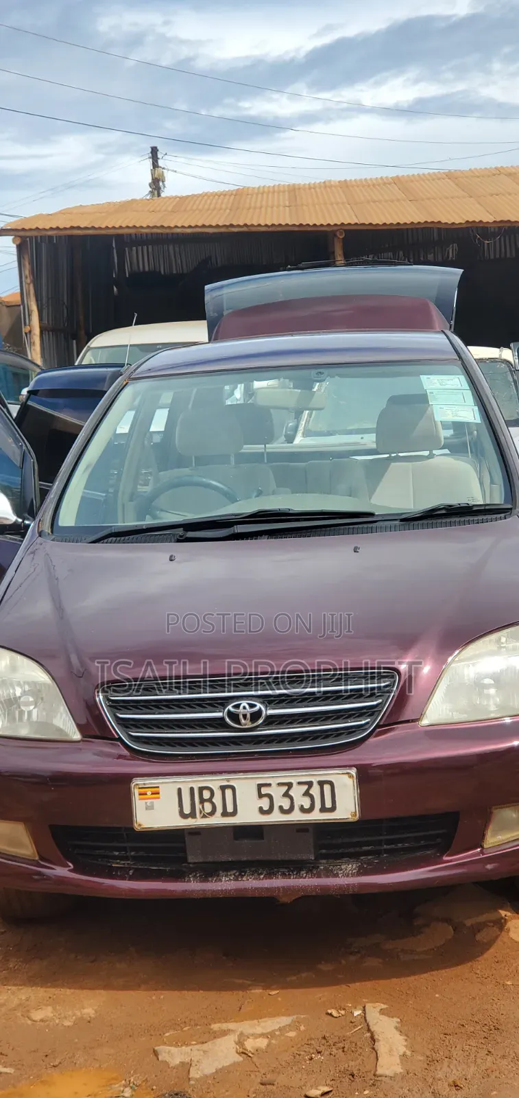 Toyota Nadia 2000 Maroon