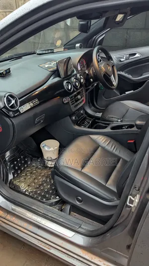 Mercedes-Benz B-Class 2016 Gray