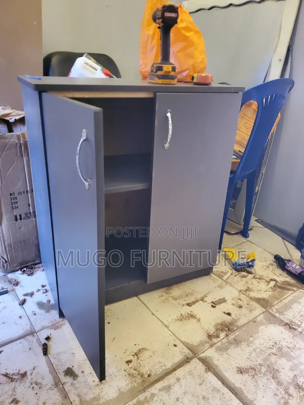 Mini Kitchen Cabin