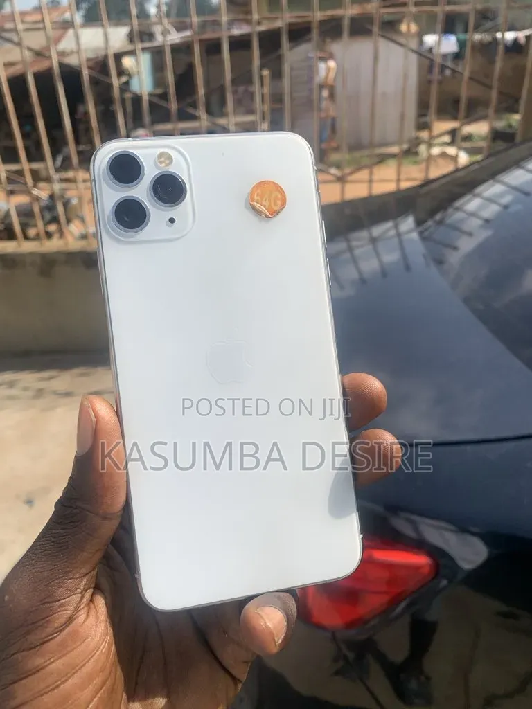 Apple iPhone 11 Pro Max 64 GB White