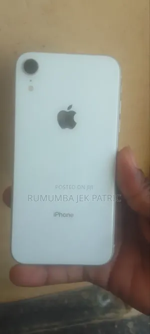 Apple iPhone XR 128 GB White