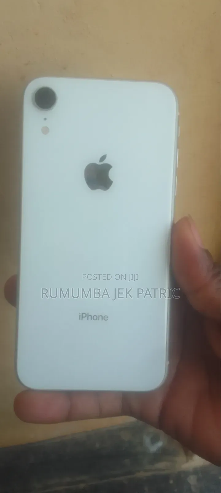 Apple iPhone XR 128 GB White