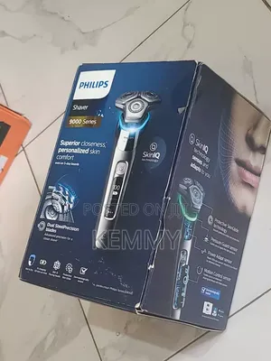 Philips Shaver 9000 Series. Electric Rotary Shaver