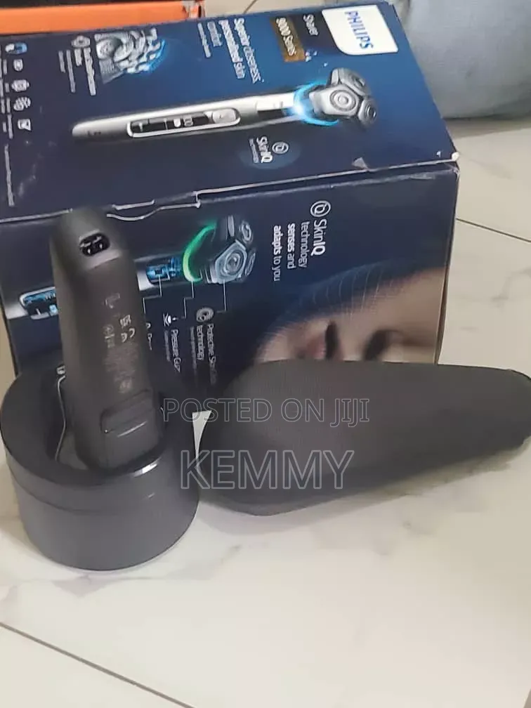 Philips Shaver 9000 Series. Electric Rotary Shaver