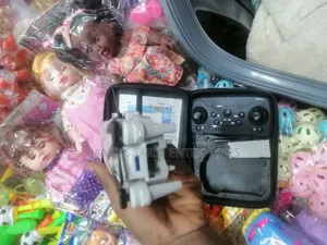 E88Foldable FPV Camera Drone