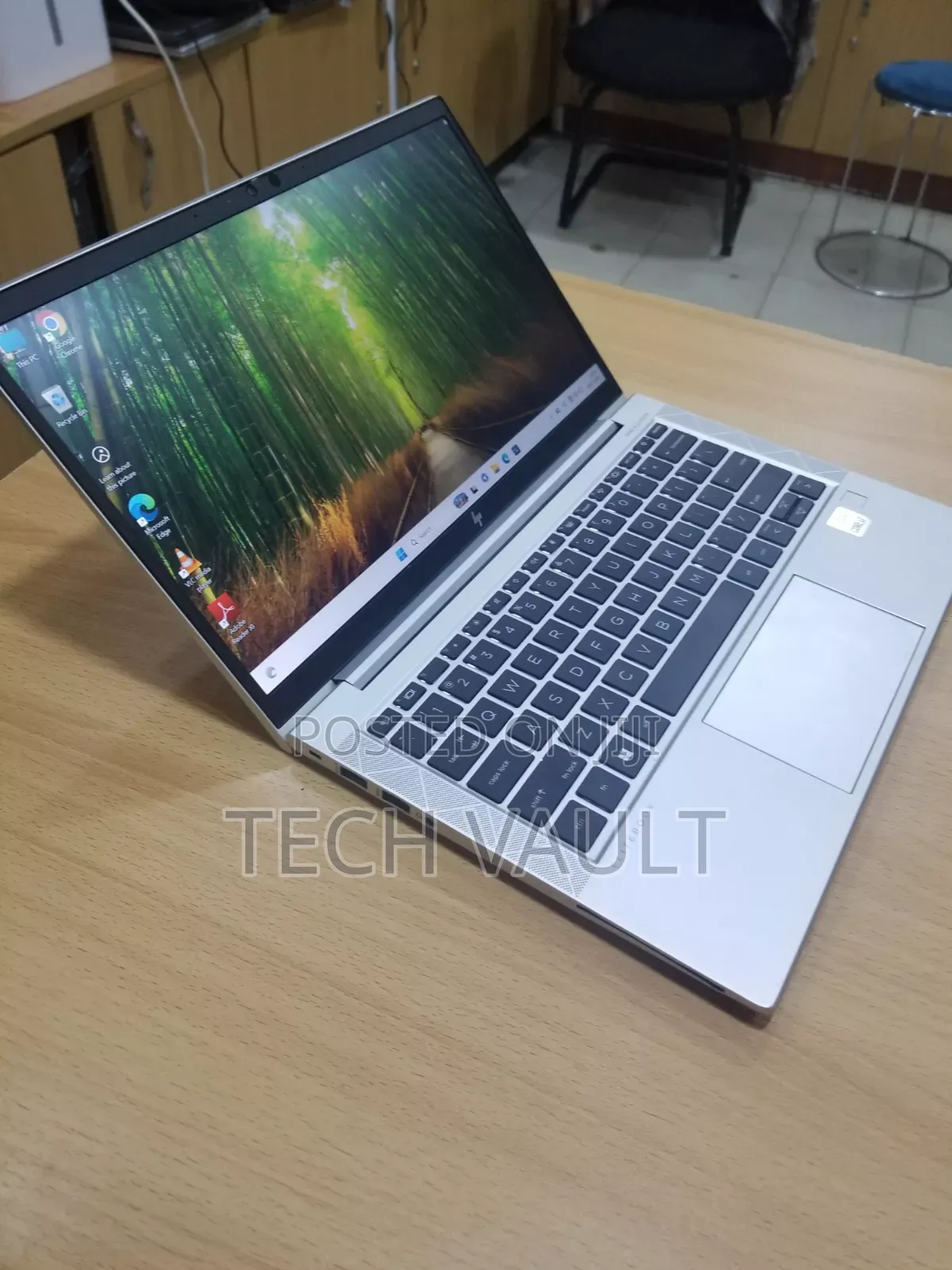 New Laptop HP EliteBook 830 G7 16GB Intel Core i7 SSD 256GB