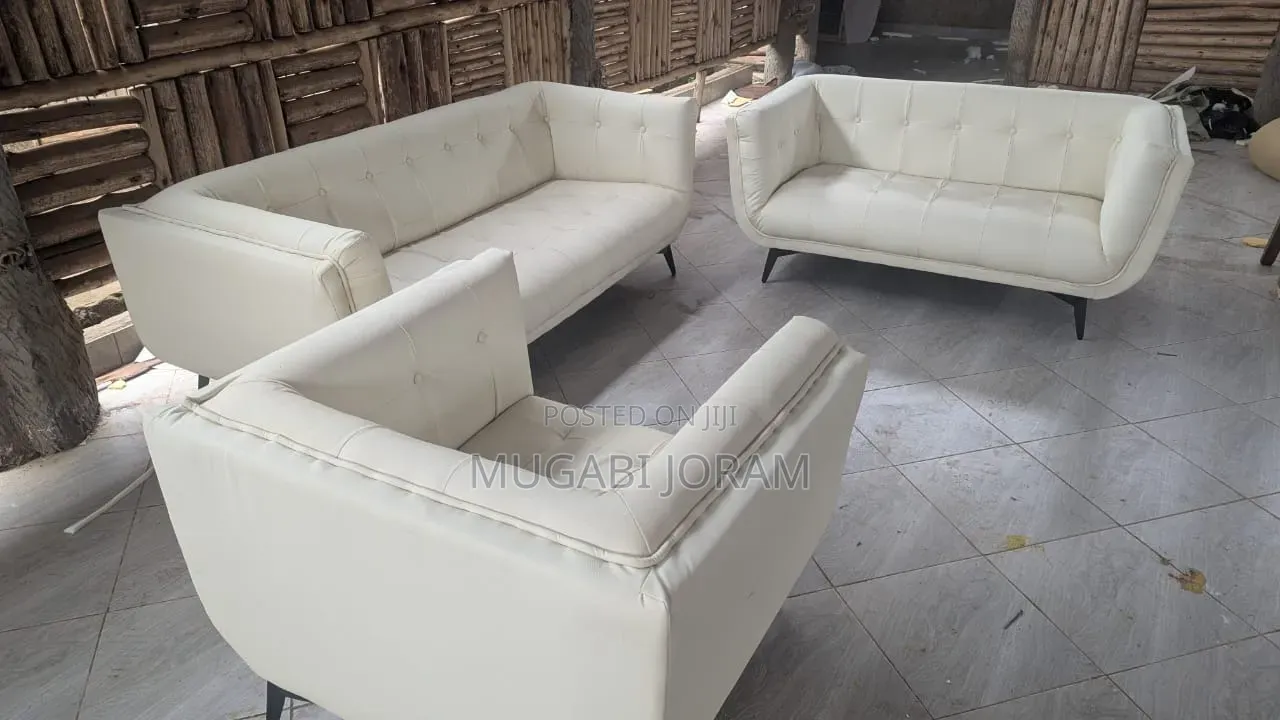 Lofton Sofa Set