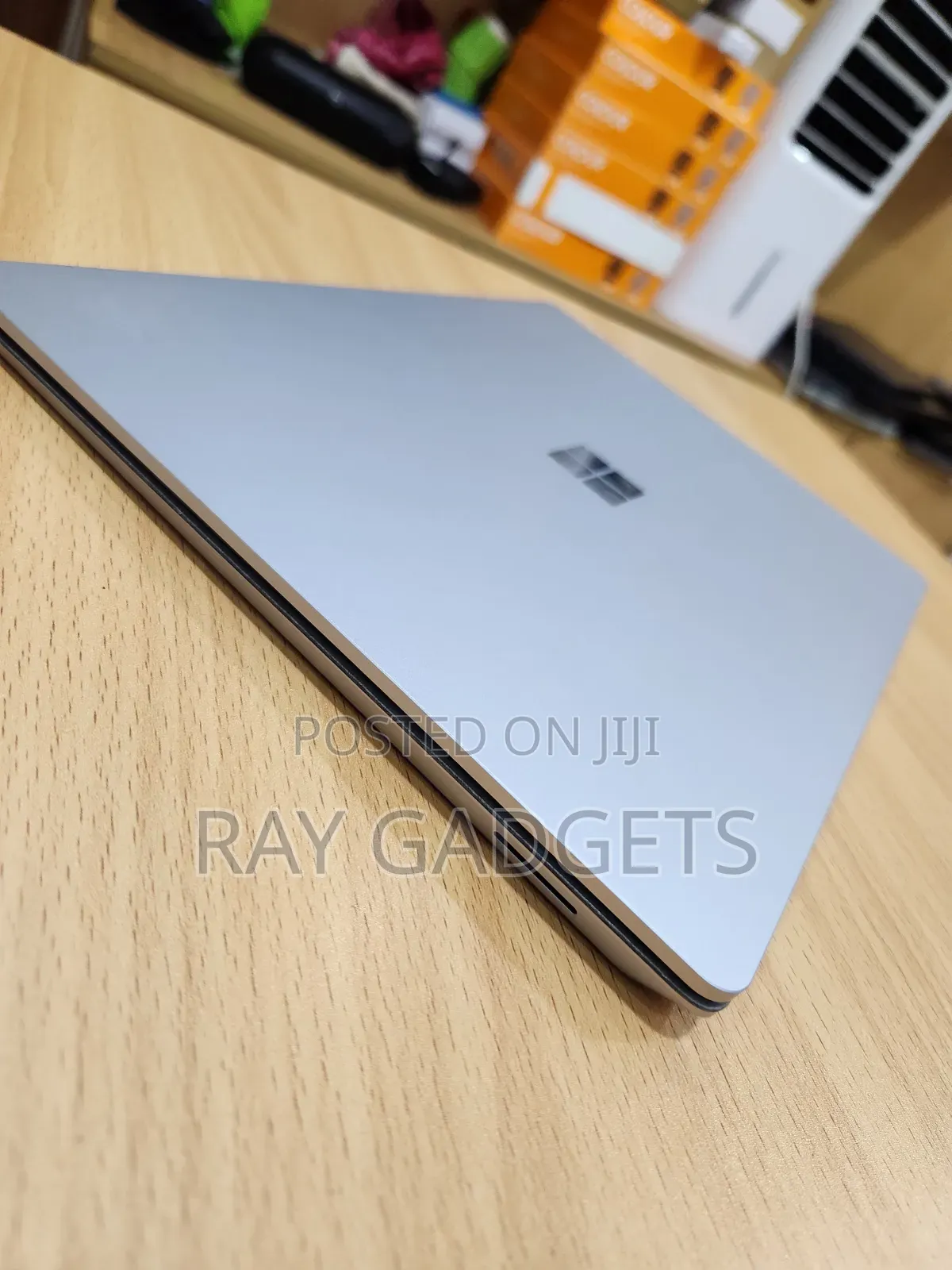 New Laptop Microsoft Surface Laptop 5 8GB Intel Core i7 SSD 256GB