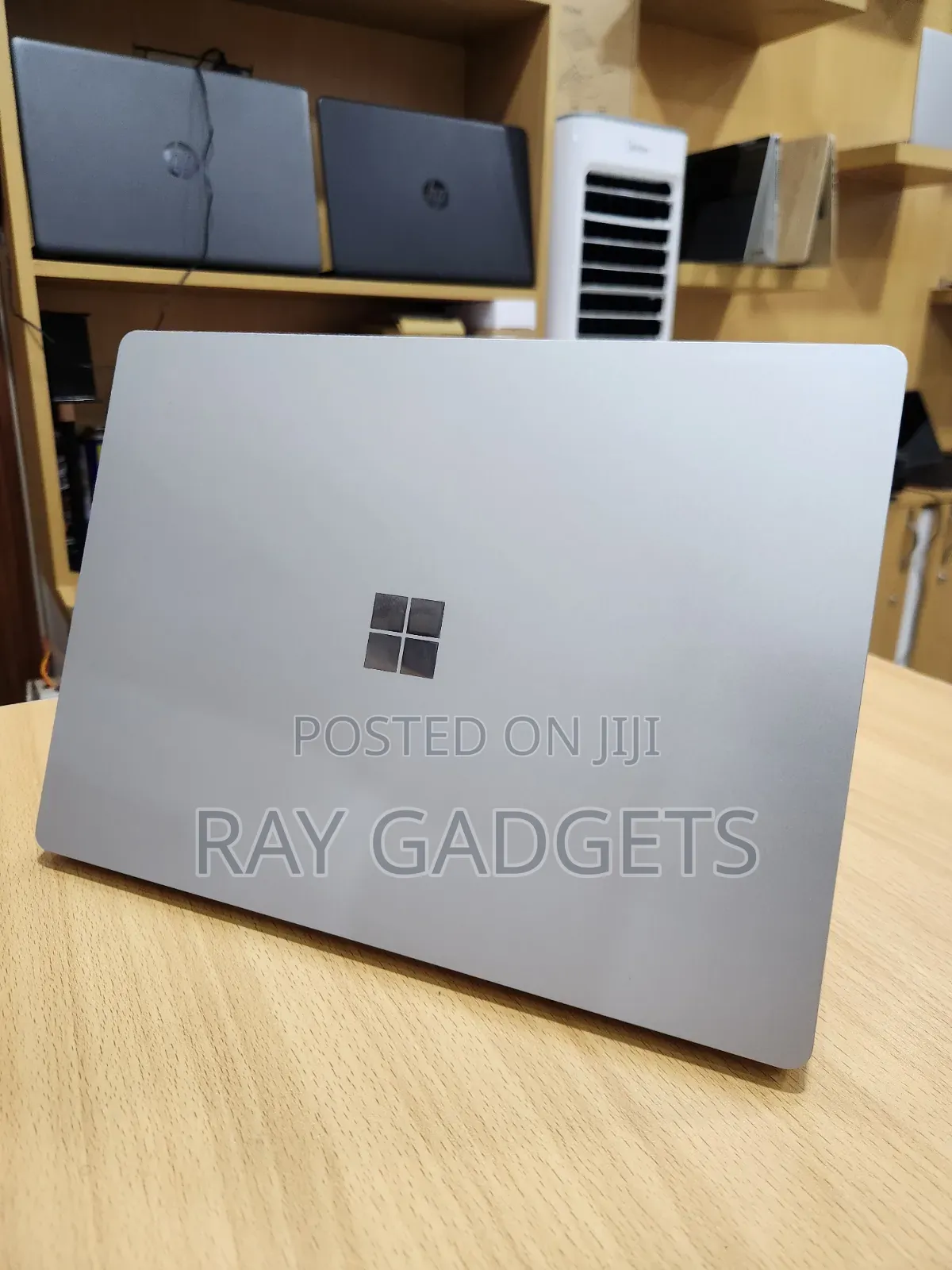 New Laptop Microsoft Surface Laptop 5 8GB Intel Core i7 SSD 256GB