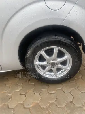 Toyota Spade 2015 White