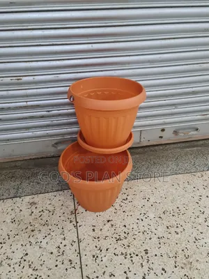 Common Plastic Flower Pots Plastic Flower Pots