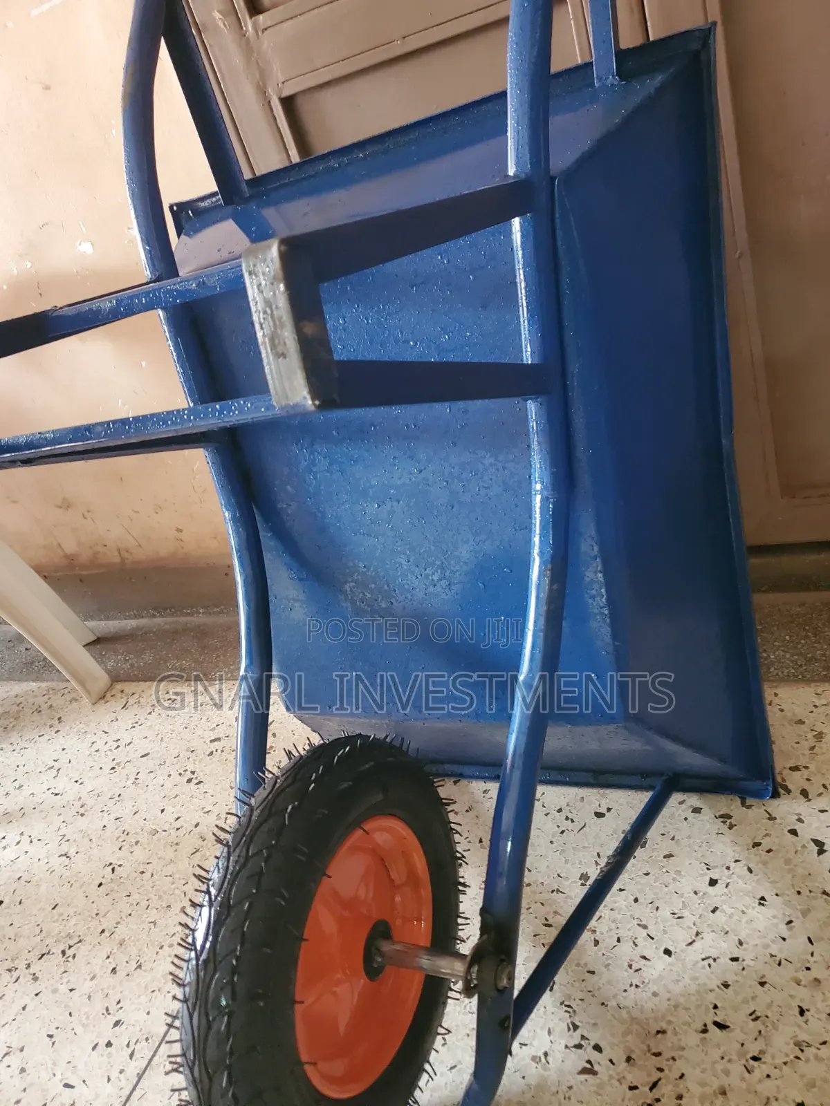 Heavy Duty Wheel Barrow