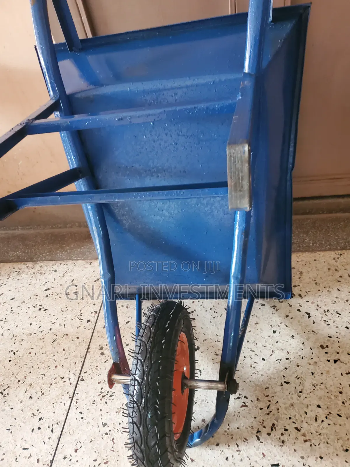 Heavy Duty Wheel Barrow