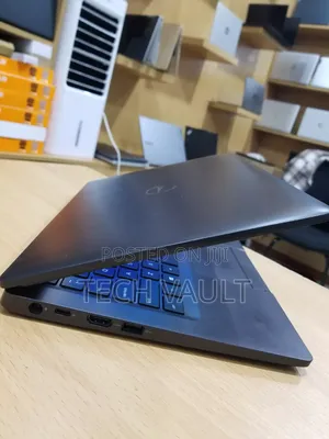New Laptop Dell Latitude 5300 8GB Intel Core i5 SSD 256GB