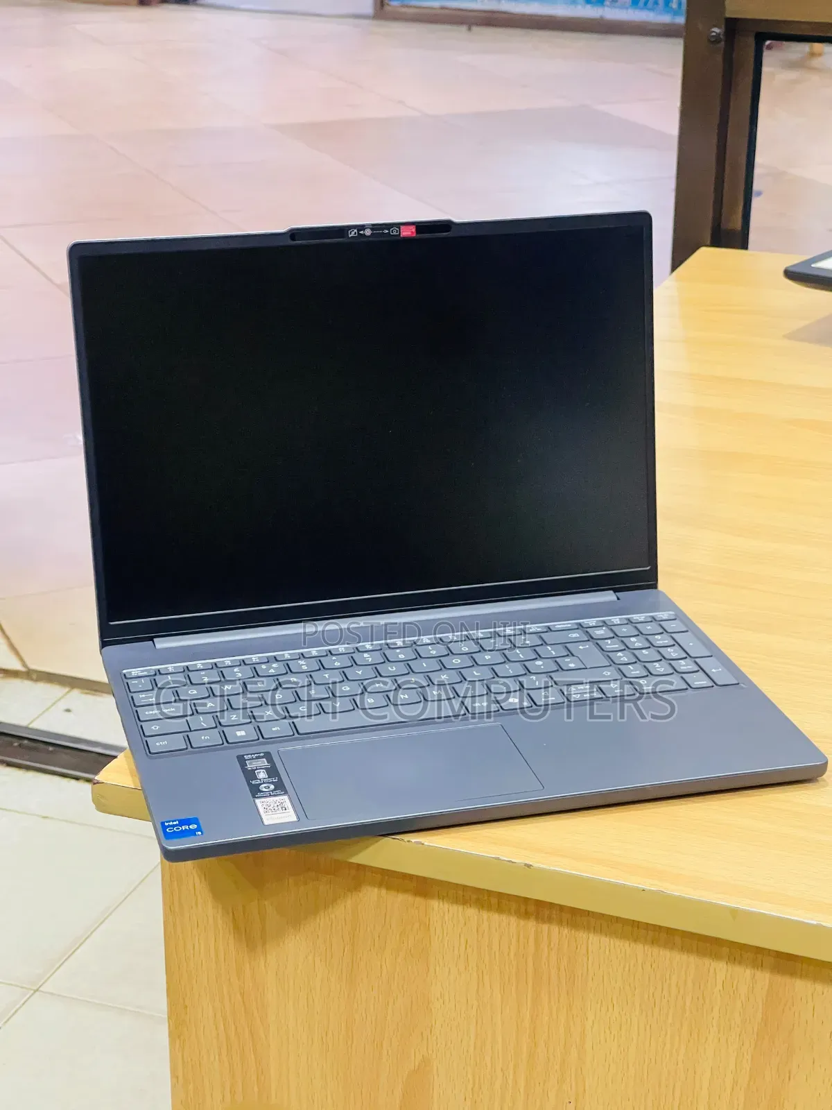 New Laptop Lenovo Ideapad 3 8GB Intel Core i5 SSD 512GB
