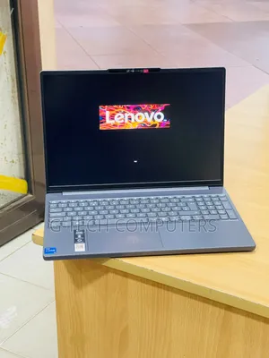 New Laptop Lenovo Ideapad 3 8GB Intel Core i5 SSD 512GB