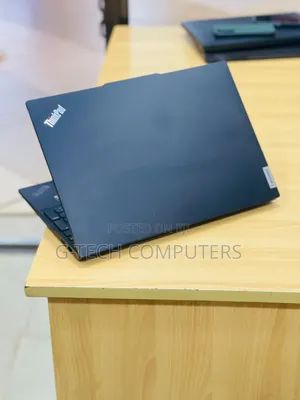 Laptop Lenovo ThinkPad E16 G1 16GB AMD Ryzen 5 SSD 512GB