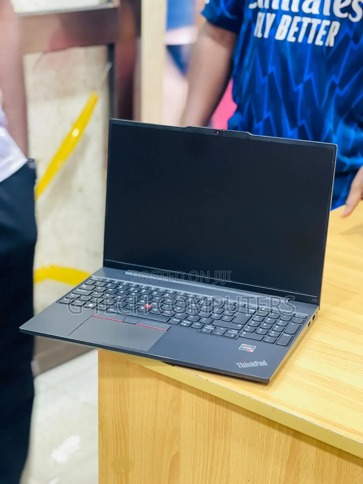 Laptop Lenovo ThinkPad E16 G1 16GB AMD Ryzen 5 SSD 512GB