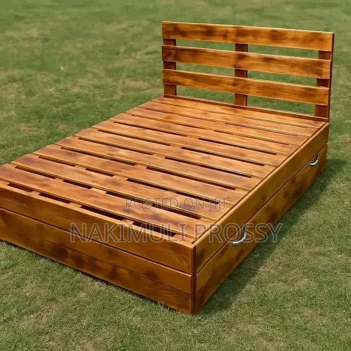 4*6 Brown Color Pallet Bed With Drawers