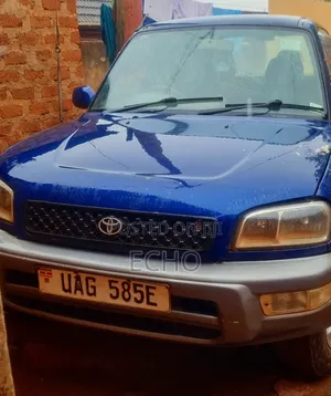 Toyota RAV4 2005 Blue