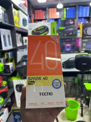 New Tecno Spark 40 Pro 256 GB Green