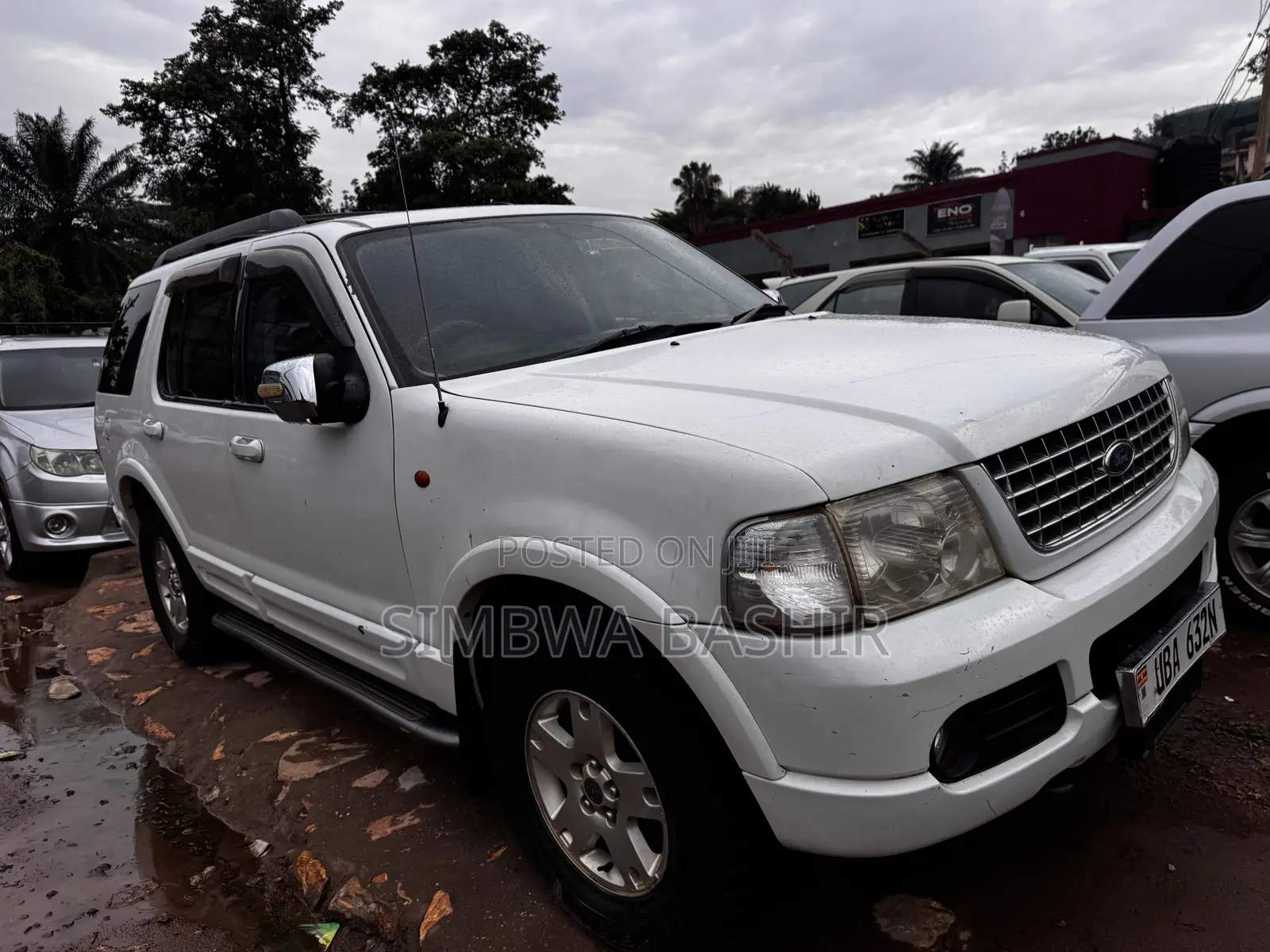 Ford Explorer 2006 White