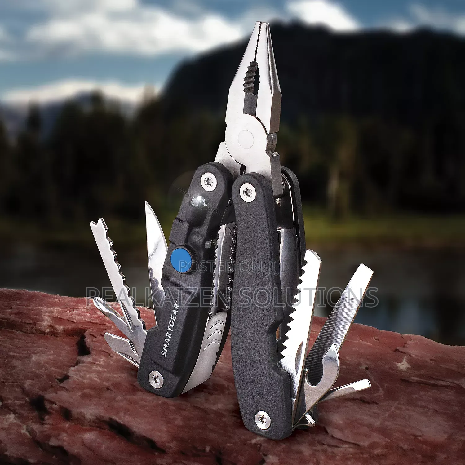 USA SMART GEAR 12 in 1 Rechargeable Flash Light Multi Tool