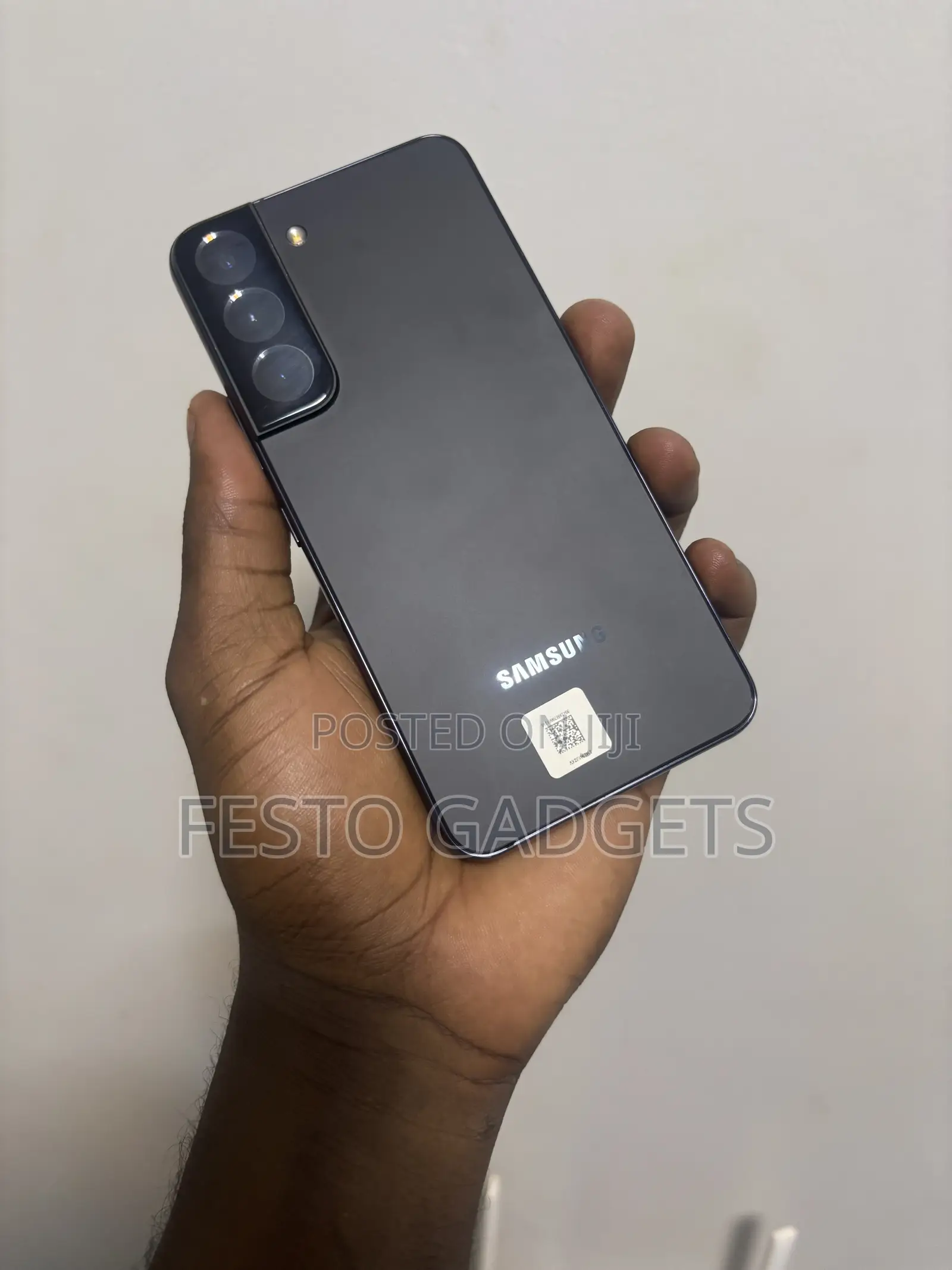 New Samsung Galaxy S22 5G 128 GB Black