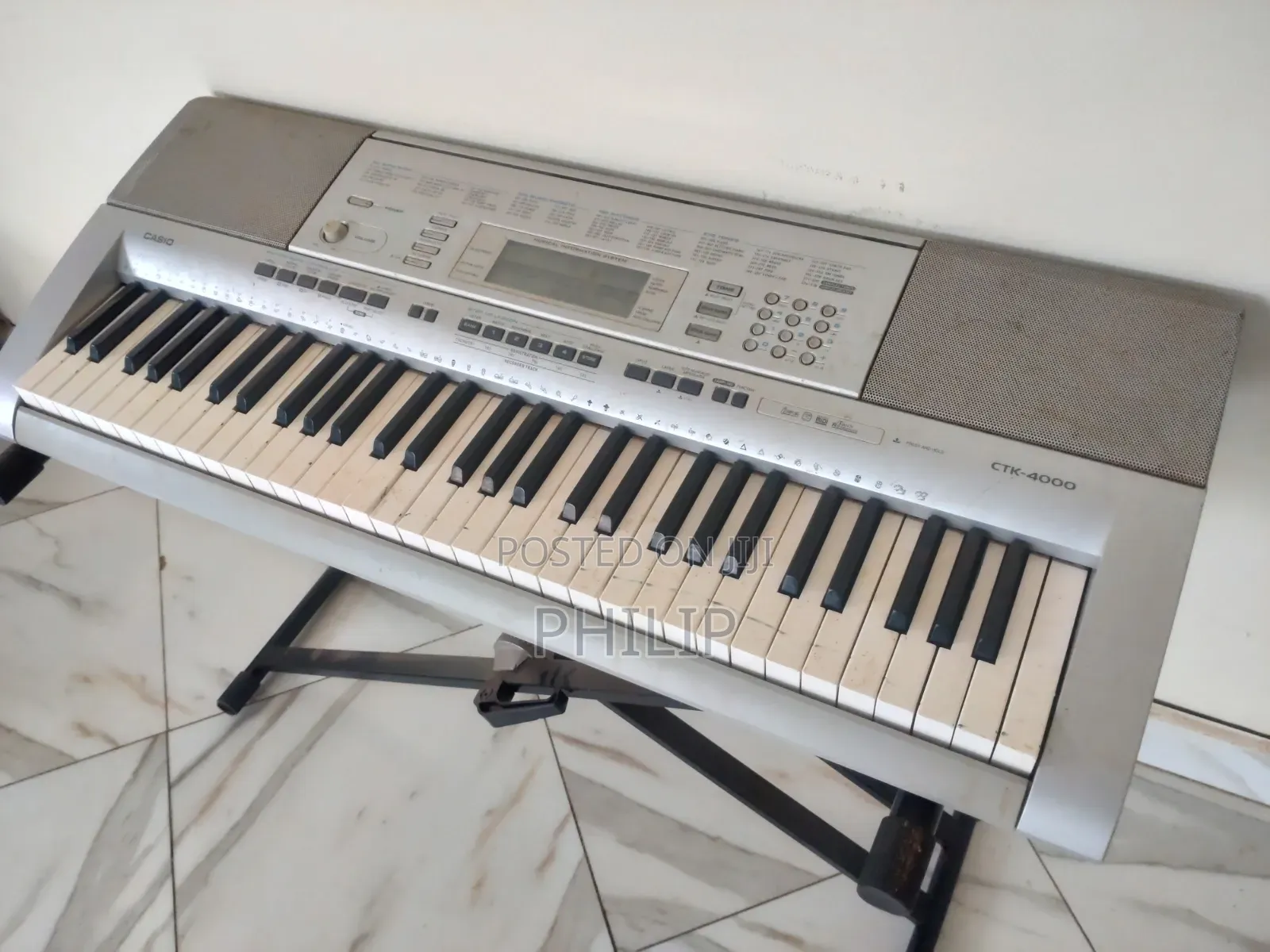 Used Casio CTK-4000 Keyboard With Stand –