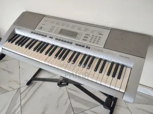 Used Casio CTK-4000 Keyboard With Stand –