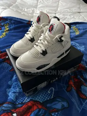 Nike Air Jordan 4 Retro “Flight Club” Basketball Sneakers