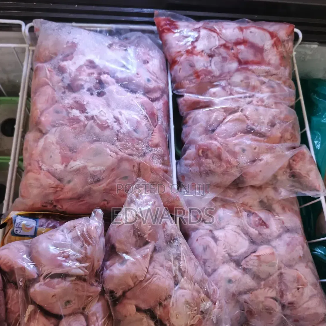 Freshly Frozen Chicken Heads