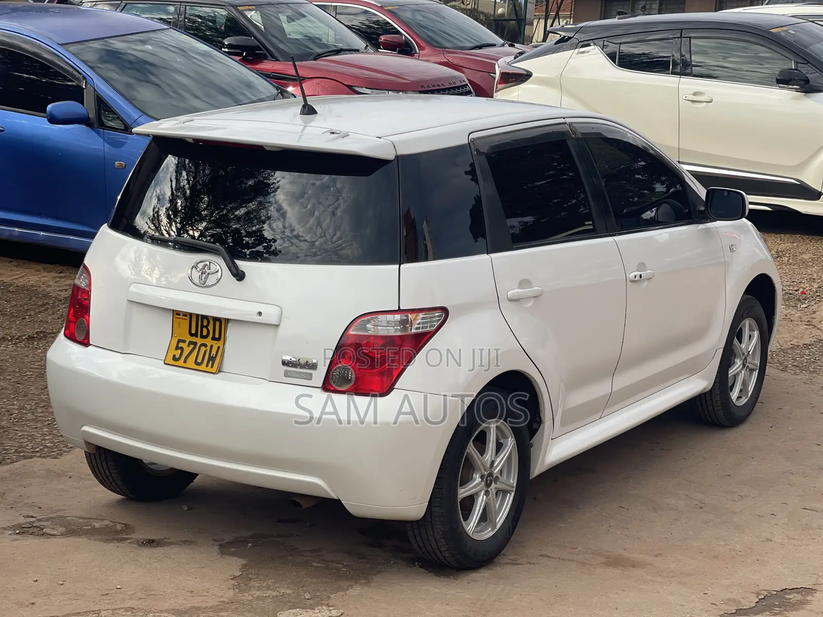 Toyota IST 2003 White