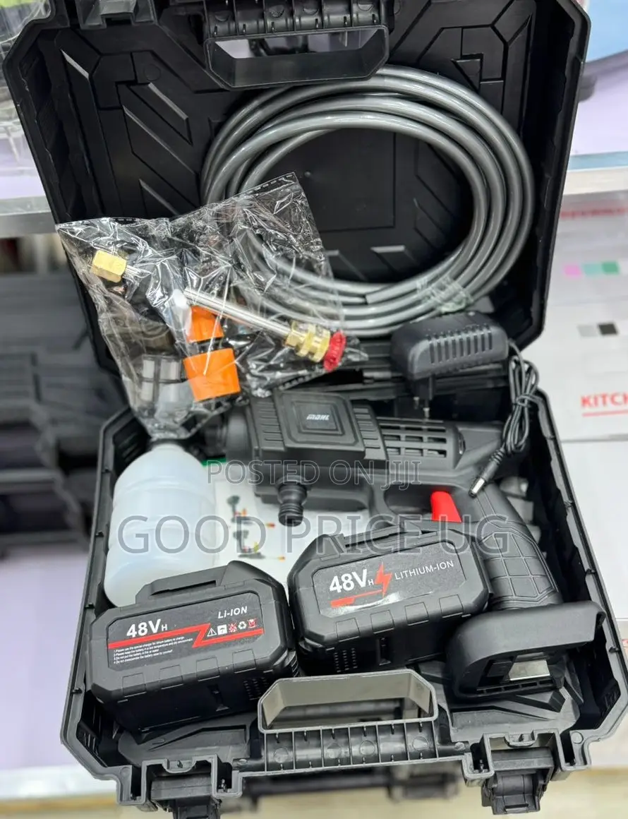 Portable, Cordless High-Pressure Washer Gun
