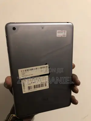 Apple iPad mini 2 32 GB Gray