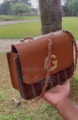 The G-Hardware Textured Shoulder Bag