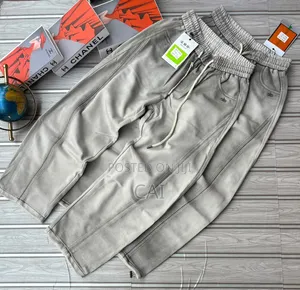 Black Relaxed-Fit Jogger Sweatpants