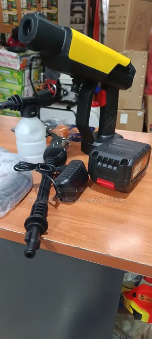 Portable Rechargeable Battery Powered Sprayer