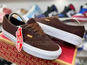 Unisex Vans Sneakers