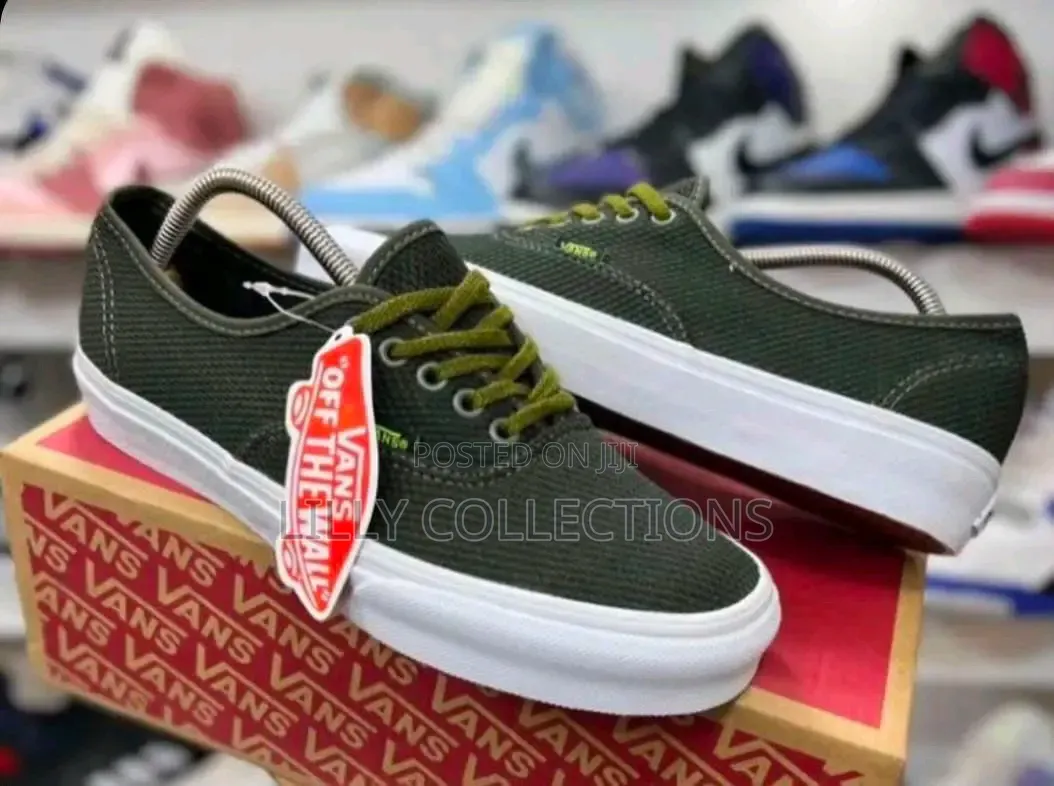Unisex Vans Sneakers