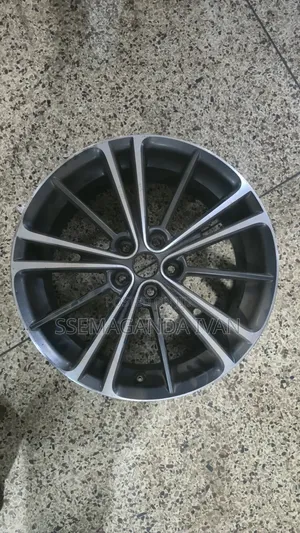 Subaru,premio,altezza Sport Rims 17
